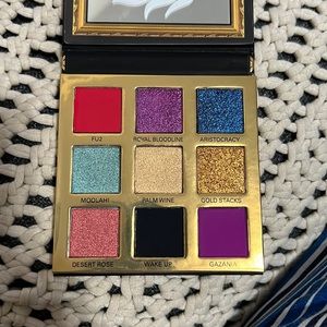 Uoma Beauty Eyeshadow Palette in Good Morning Zamunda!